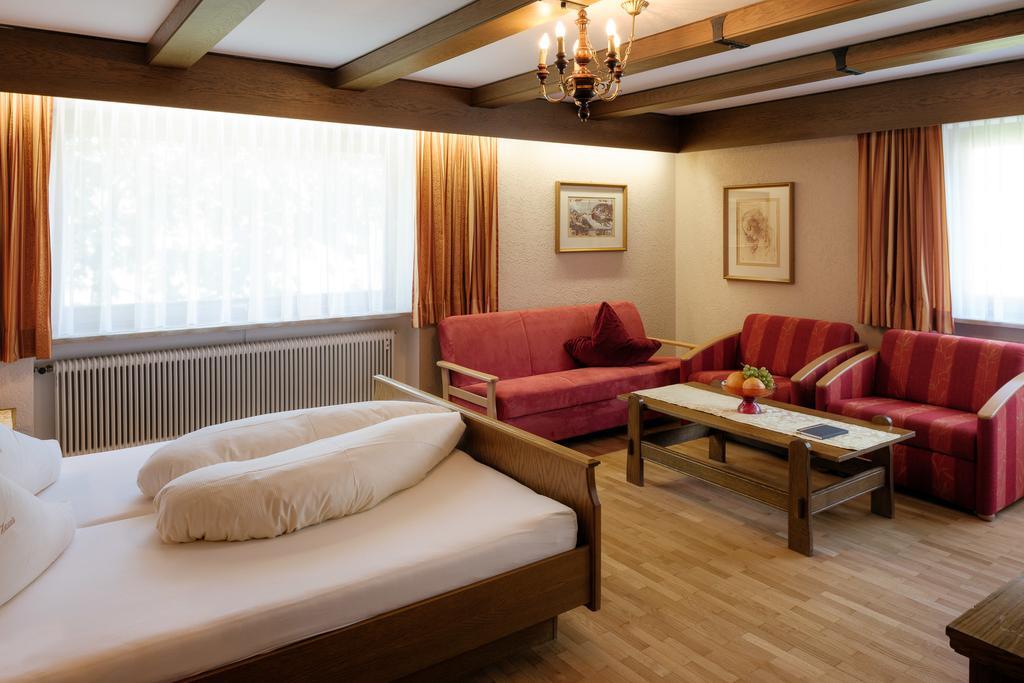 Pension Garni Gemse Zams Chambre photo
